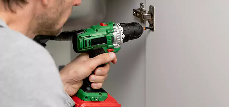 Commercial Door Hinge Repair San Clemente