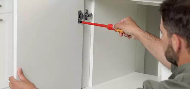 Screen Door Hinge Repair San Clemente